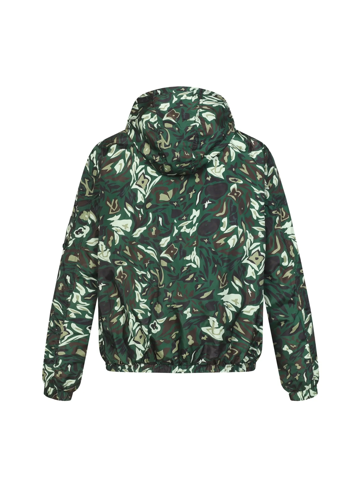 🅿️540 Louis Vuitton/Louis Vuitton camouflage presbyopic double-sided jacket. The original version was purchased for 23,000. It can be worn on both sides and can be switched between the two styles at will. Needless to say, the style is low-key and luxurious. Both sides bring out the 1V classic elements. The loose version makes the upper body casual and comfortable. The solid color side is a soft shell model, the solid color is simple, only the chest is decorated with leather, the inside and outside hardware are all double-sided engraved, and the original version can be customized and dyed. The clothes are of the same color with no color difference, and the labor cost is expensive. The lining is made of silk jacquard fabric, and the classic full-width logo jacquard process requires everything to be woven, and the process cost is extremely high. Size: 46 48 50 52